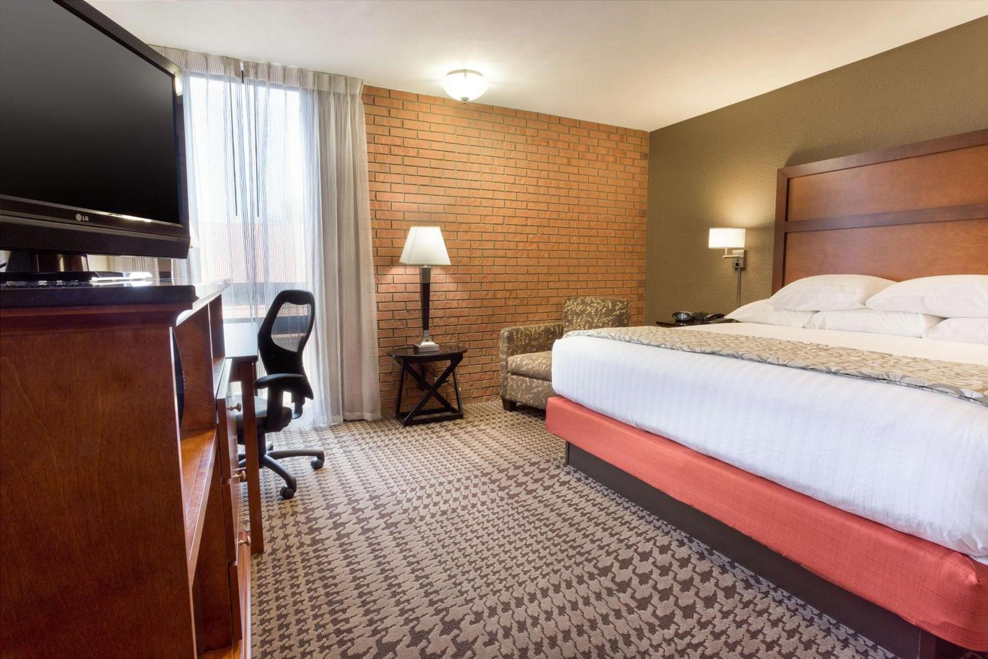 Drury Inn & Suites Jackson Mo Екстериор снимка