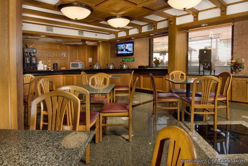 Drury Inn & Suites Jackson Mo Ресторант снимка