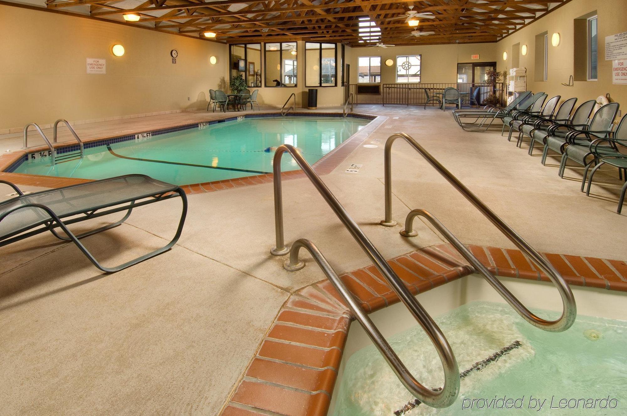 Drury Inn & Suites Jackson Mo Екстериор снимка